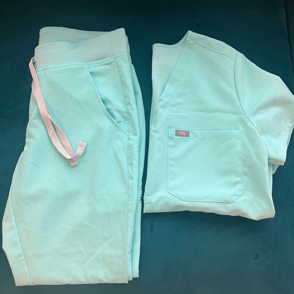 Figs Fresh Aqua Small jogger and Catarina